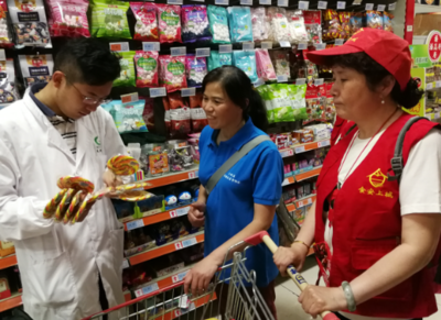 杭州嚴查學(xué)校周邊“一元食品”，全力護航學(xué)生食品安全